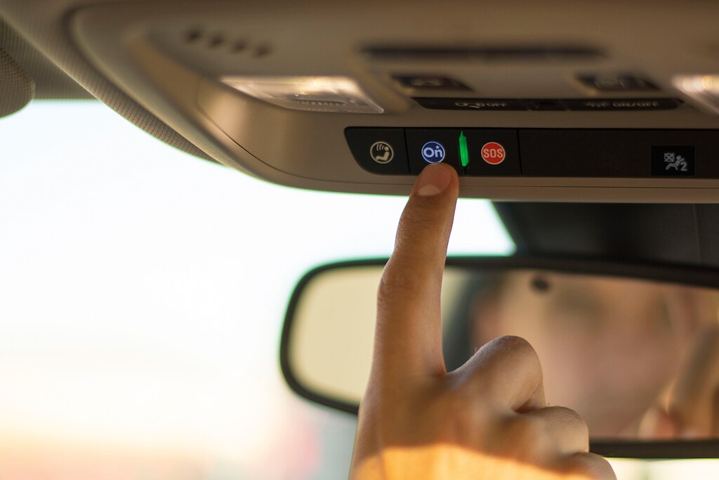 Chevrolet Está contigo Asistencia 24 horas con el Botón Azul OnStar.