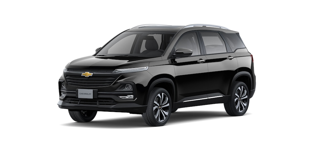 Chevrolet Captiva 2024, mejor camioneta SUV familar en color negro